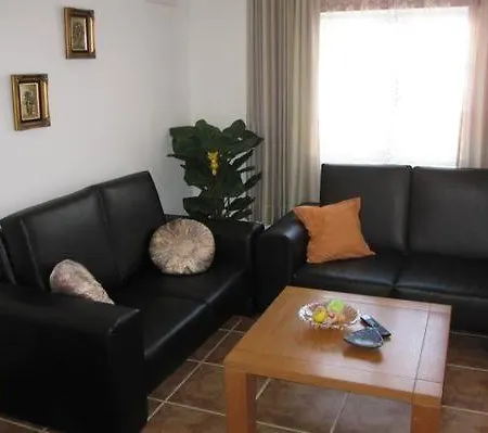 Nettes In Casa de Férias Monte Gordo